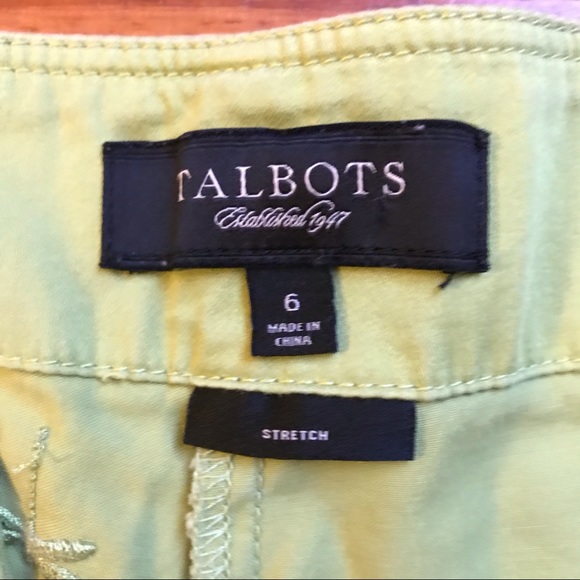 Talbots Light Green Dragonfly Embroidered Shorts, EUC, 6 - Picture 6 of 10